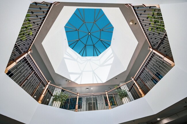 Building Photo - Kings Reserve Sterling 55+ Active Adult Apartment Homes