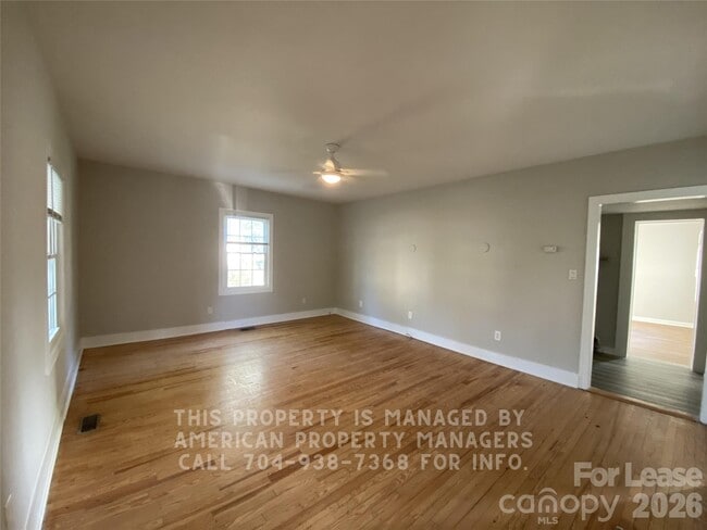 Photo - 214 W Church St