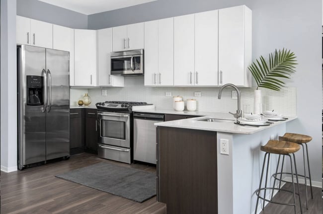 Photo - 301 S Halsted St Unidad 1012