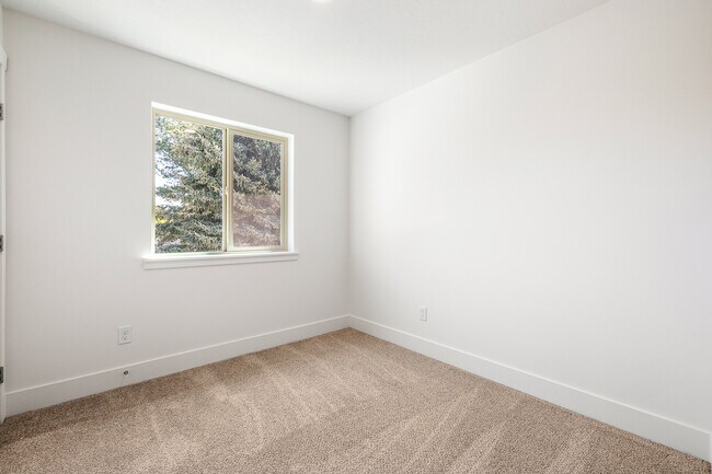 Photo - 1119 S Underwood St
