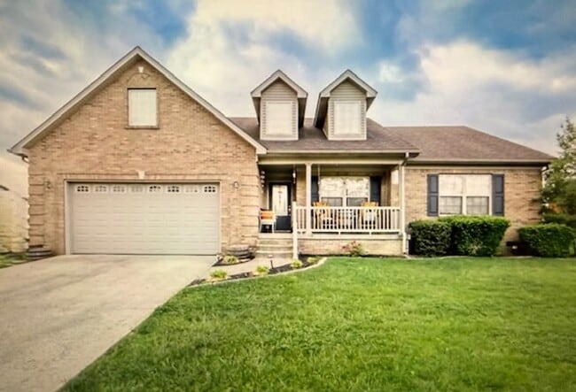 Building Photo - 131 E Piedmont Dr