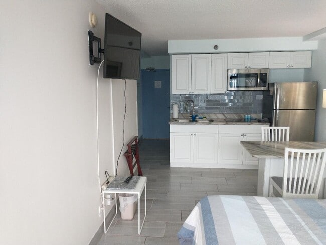 Photo - 1909 S Atlantic Ave