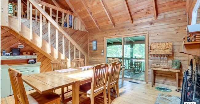 Photo - 808 Mill Stone Mountain Ln