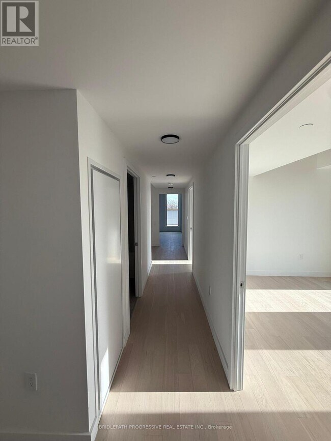 Photo - 1720 Bayview Ave Unité 506