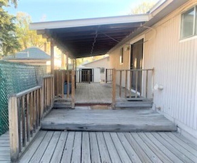 Photo - 1140 College Ave Unit 1140 1/2 College Avenue