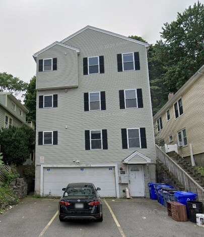 Photo - 128 Hillside St Apartments