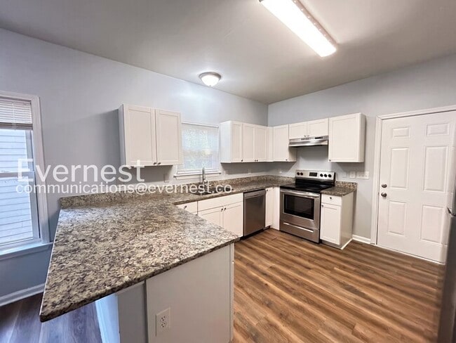 Photo - 1080 Gun Club Rd NW