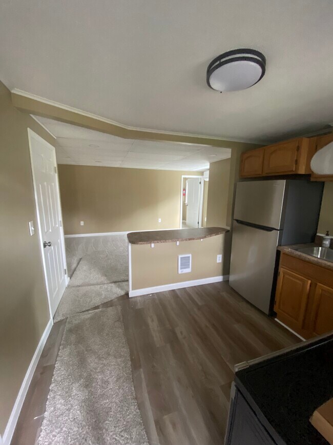 Photo - 3558 Marion Ave Apartment Unit 3558B