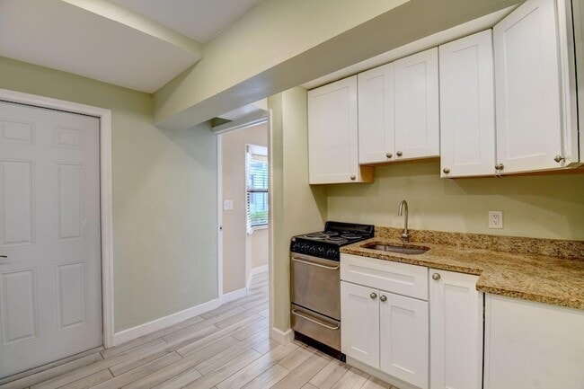 Photo - 1316 Date Palm Dr