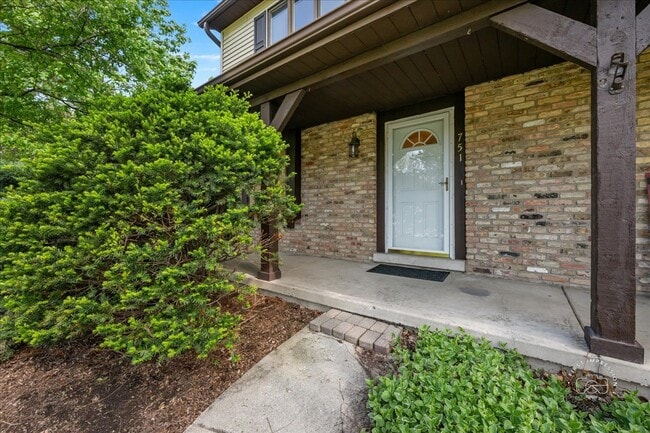 Photo - 751 Monticello Dr