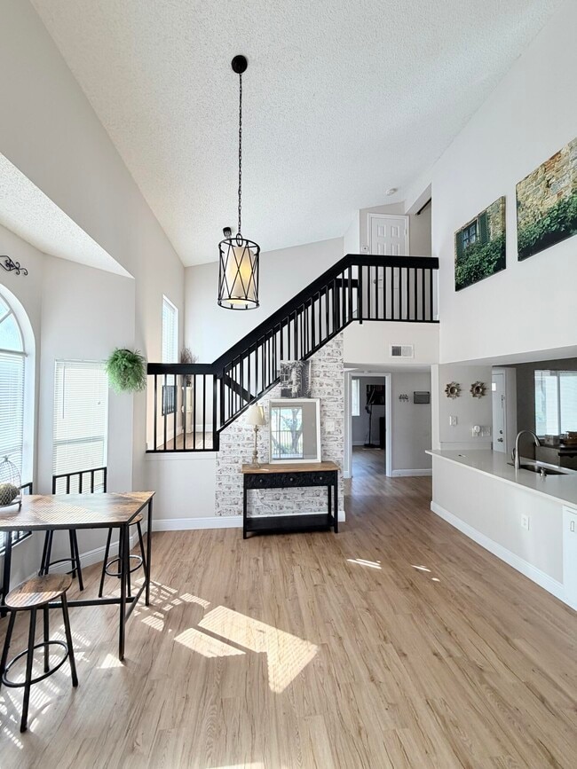 Photo - 13206 Glenmoor Dr