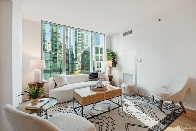 Photo - 333 Main St Unit 4C