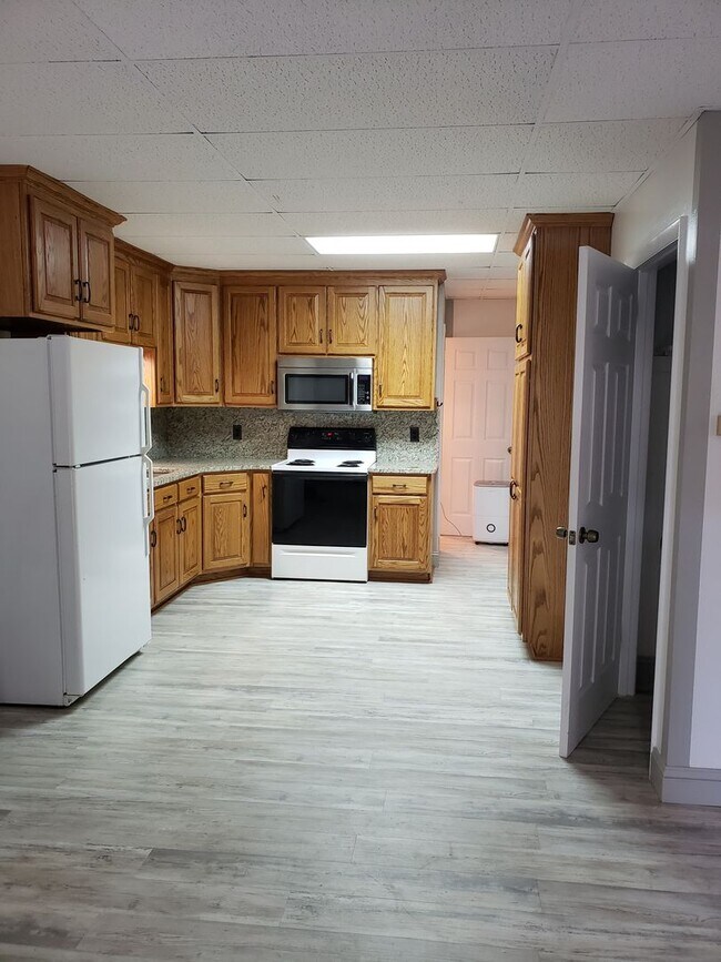 Photo - 15475 Oak Rd Unidad Apt. 4