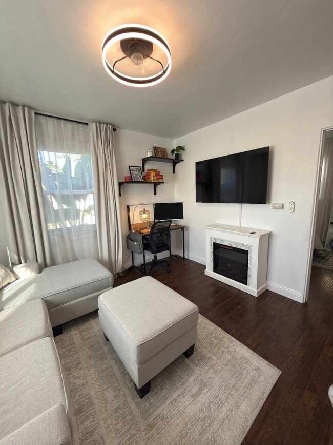 Photo - 1169 20th St Unit 1169