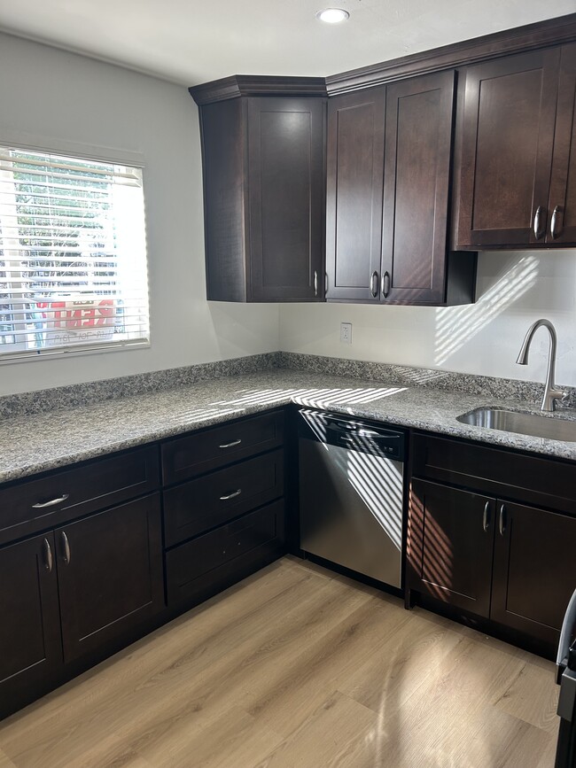 Lavavajillas - 2360 Galway Ct Unidad 3