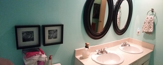 Photo - 6038 Maury Ave