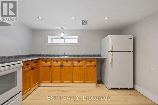 Photo - 318 Ashland Ave