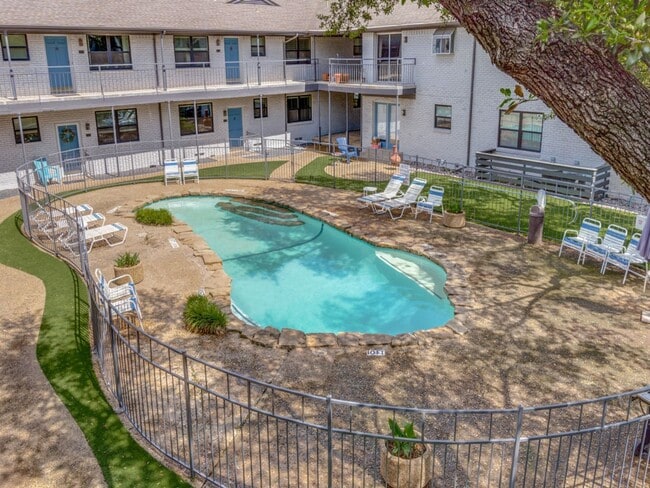 Photo - Urban Oasis Stylish 1 Bedroom Apartment In...