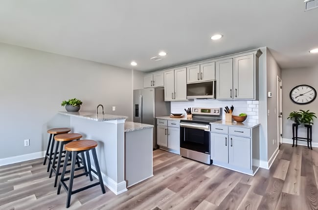 Photo - 190 Winding Chestnut Dr