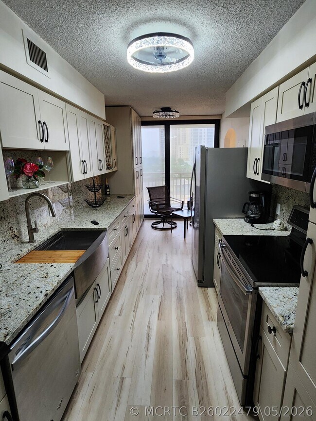 3400 N Ocean Dr Unit 703