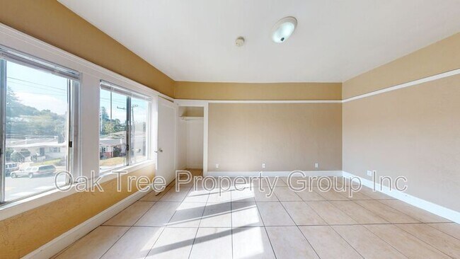 Photo - 2605 High St