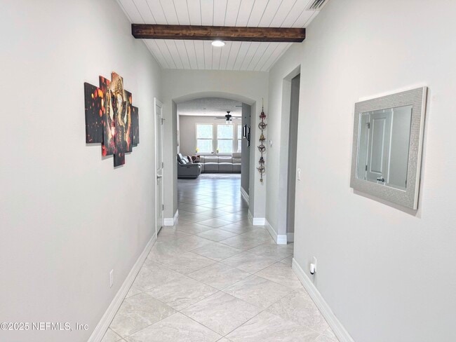 Photo - 119 Broomsedge Cir