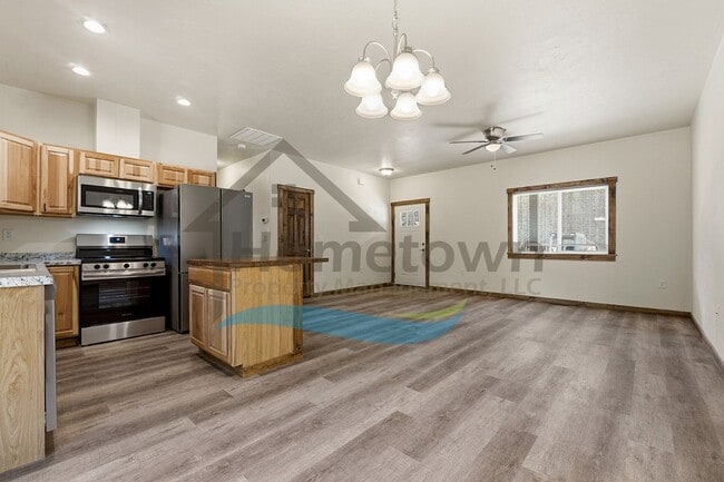 377 Shadow Green Rd