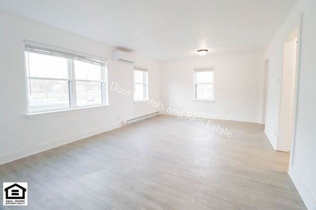 Photo - 1823 Griswold Dr