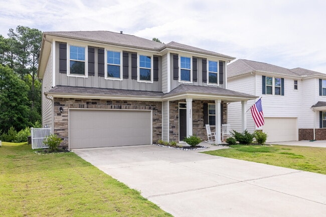 Photo - MOVE IN SPECIAL $600 off First Month!!!! Spacious 4-Bedroom Gem with 2.5 Baths –2216 Sussex Road ...