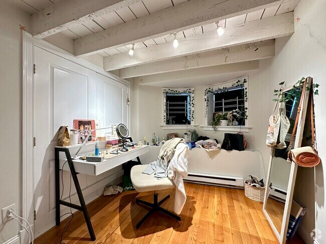 Building Photo - 836 Huntington Ave Rental