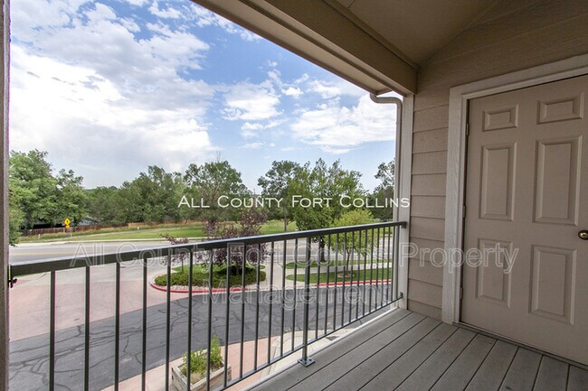 Photo - 3945 Landings Dr Unit A7