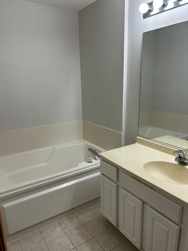 Photo - 761 Dillon Ct