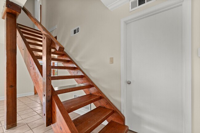 Photo - 2662 Brentwood Dr