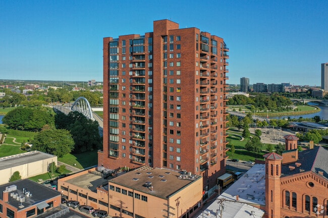 Photo - Waterford Tower