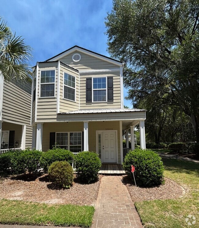 Building Photo - Available Soon!!! Rental