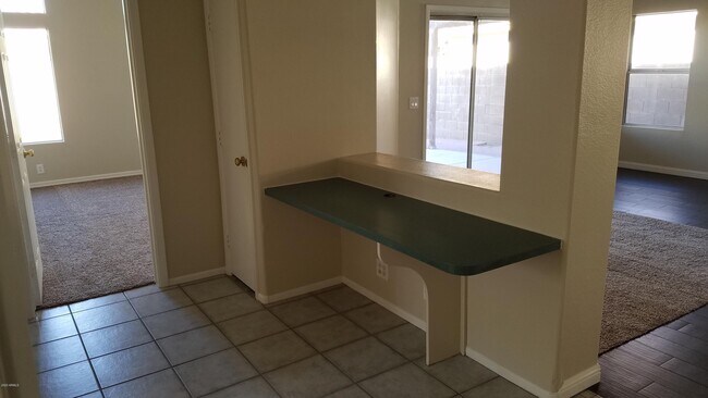 Photo - 12214 N 41st Dr