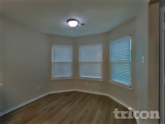 Photo - 19403 Misty Cove Dr