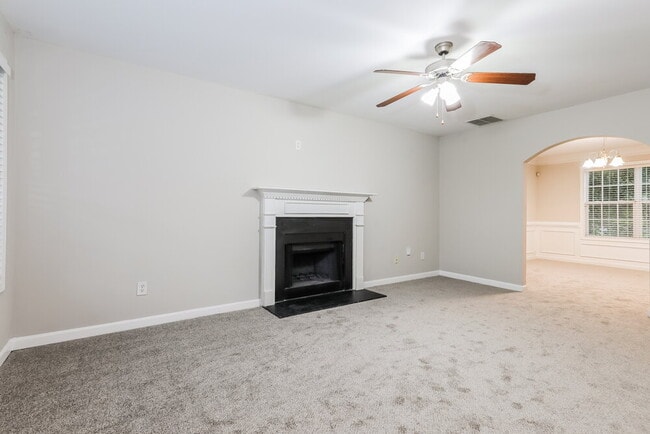 Photo - 848 Betsy Ross Trail