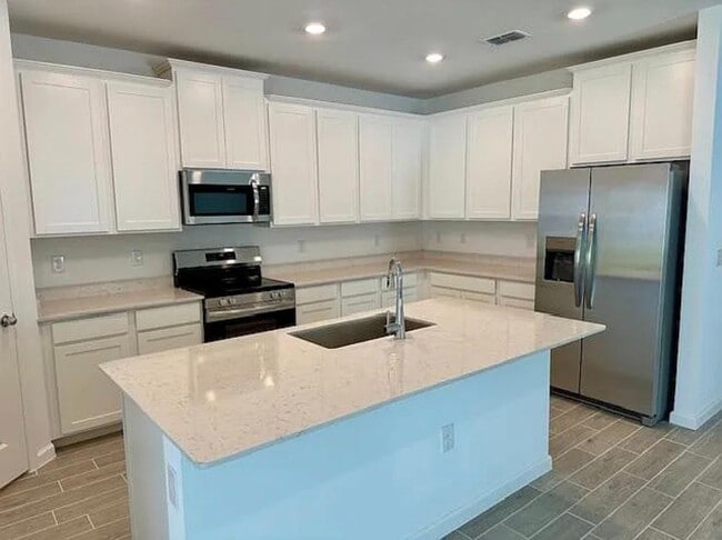 Photo - 4511 NW 14th Lp