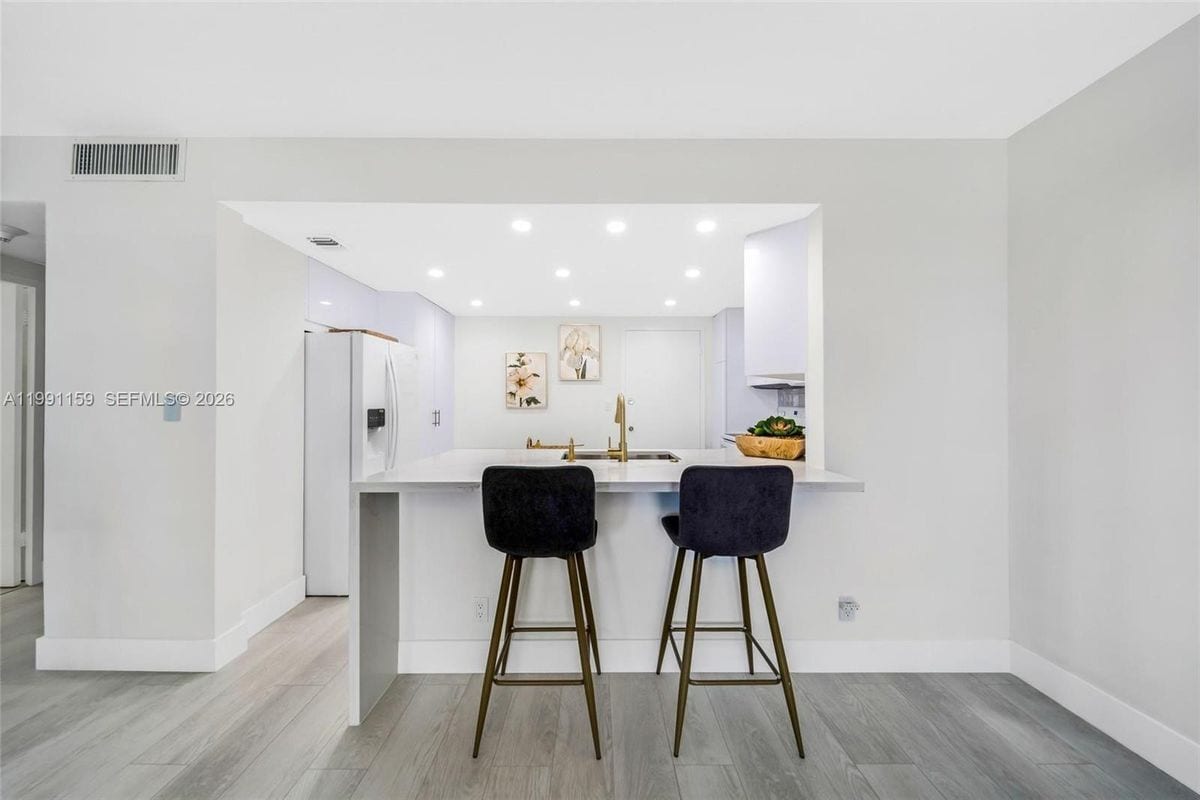 Photo - 2100 S Ocean Dr