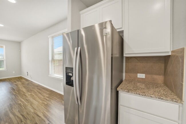 Photo - 8506 Lagosta Ln