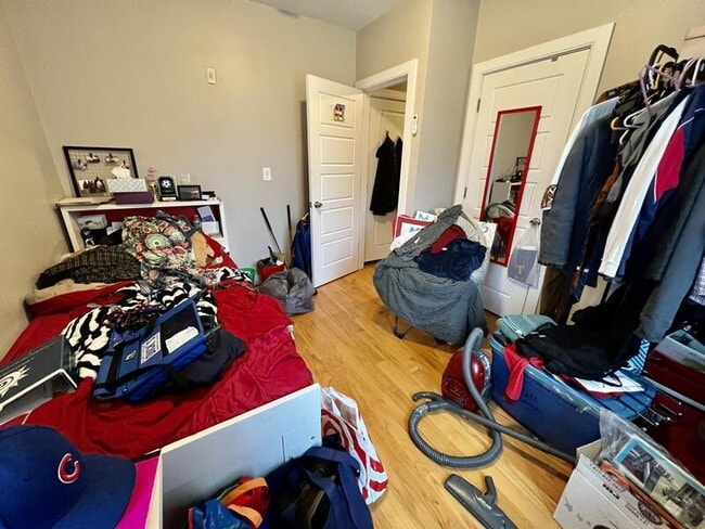 Photo - 832 Dorchester Ave