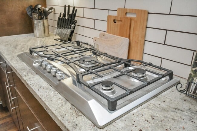 Photo - 4608 Nett St Unidad D