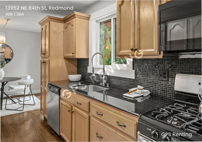 Photo - 13952 NE 84th St