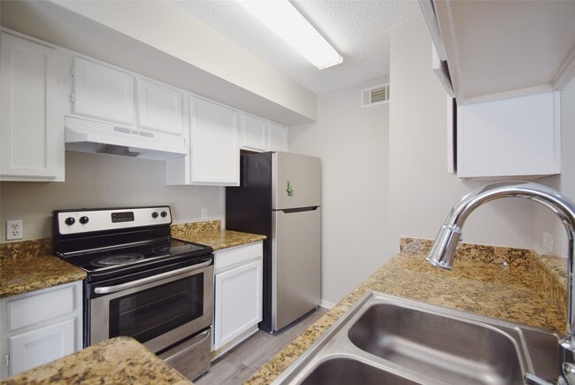 Photo - 2120 El Paseo St Unit 3306