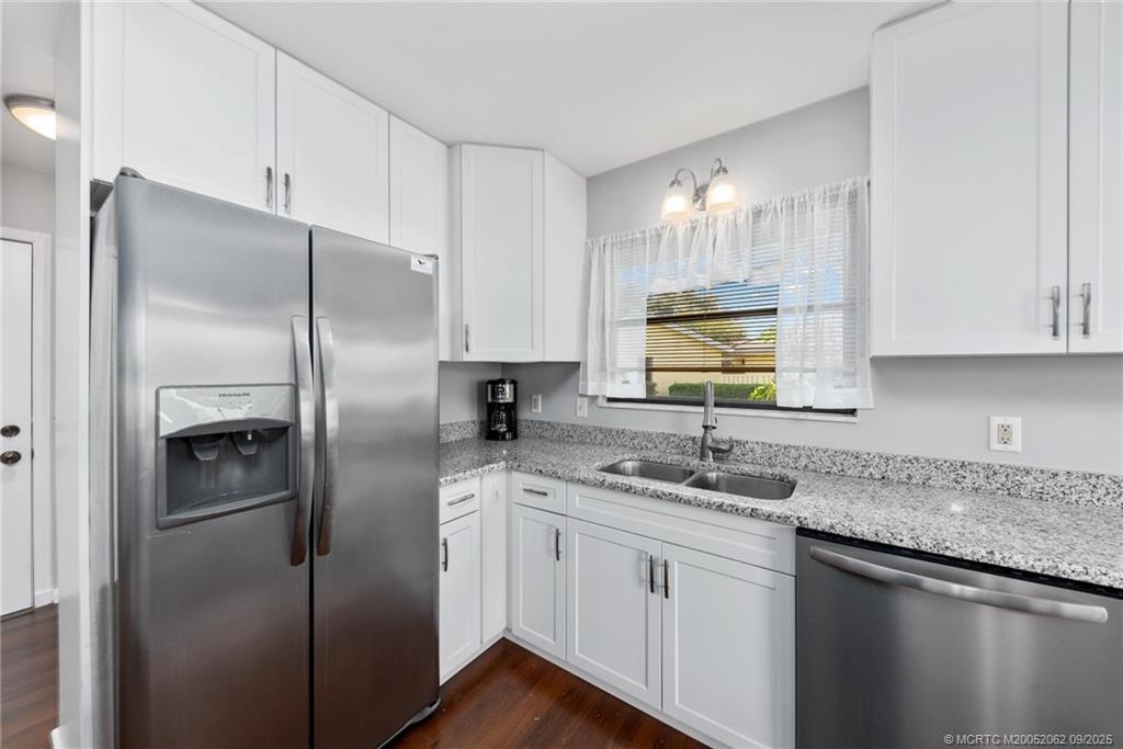 Photo - 2108 NW Greenbriar Ln