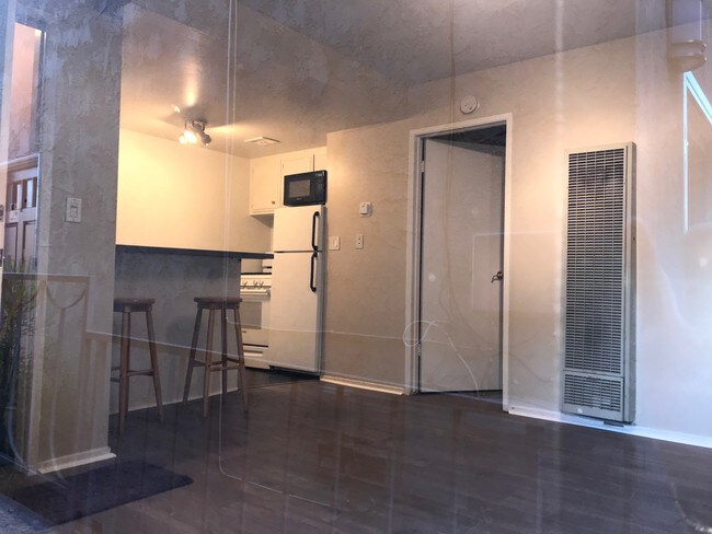 Photo - 729 Manhattan Beach Blvd Unit APT # C