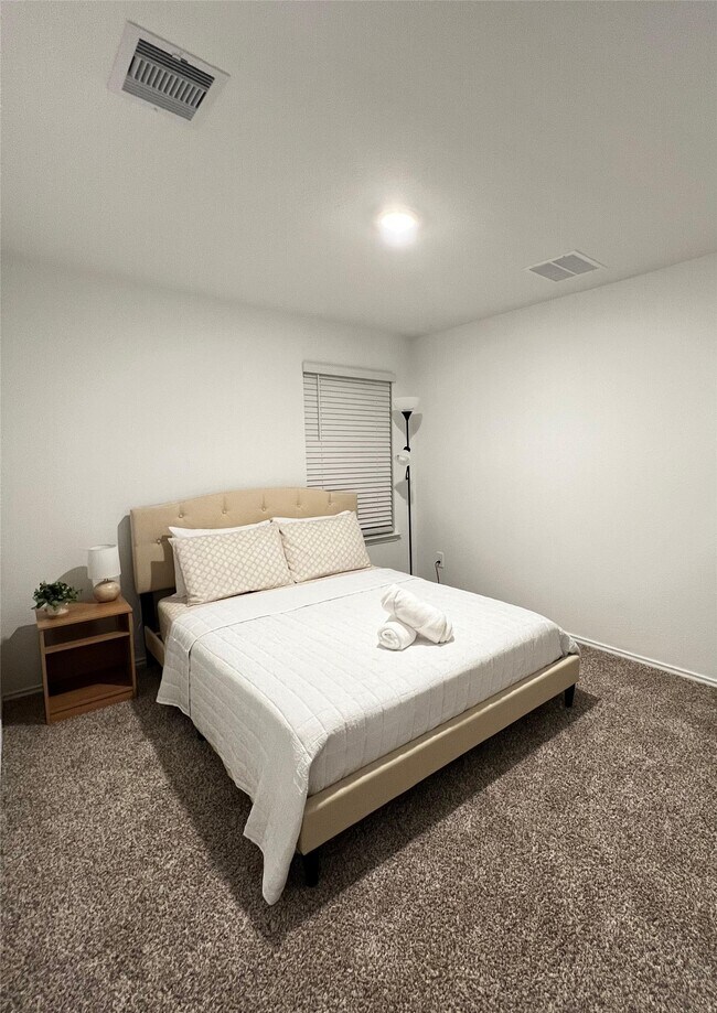 Photo - 5711 Vintage Oakmont Dr