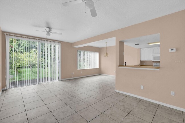 Photo - 2918 Fan Palm Dr