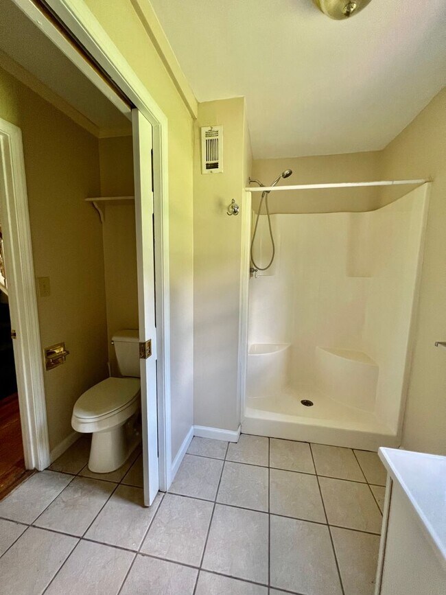 Photo - 112 Cherry Ln